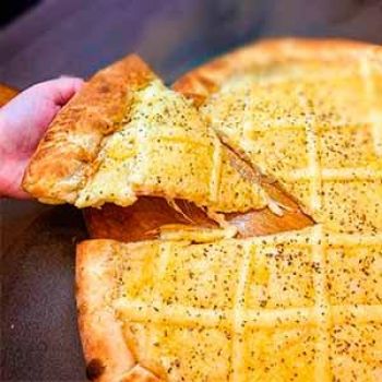 Pizza Cinco Queijos